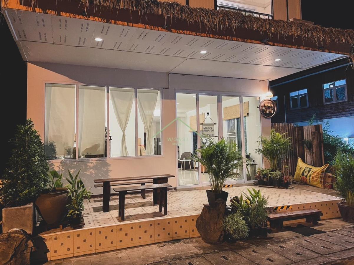 W/Sasi Hometel วิษศศิโฮมเทล นครพนม Exterior photo